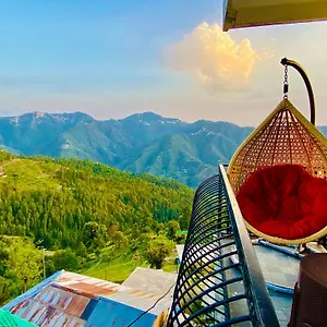  Hotel Royal Ace !! Mountain View Rooms!! Private Balcony!!